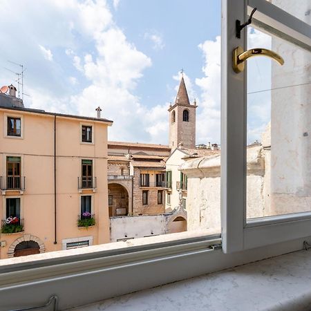 Corso Cavour Luxury Apartment Verona Bagian luar foto