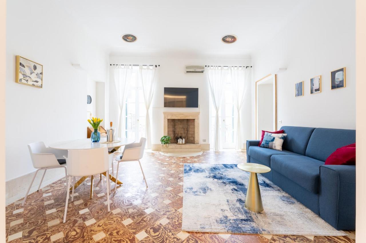 Corso Cavour Luxury Apartment Verona Bagian luar foto