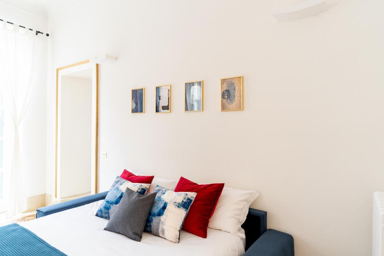 Corso Cavour Luxury Apartment Verona Bagian luar foto