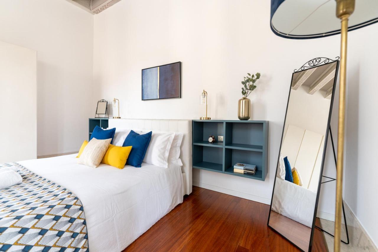 Corso Cavour Luxury Apartment Verona Bagian luar foto
