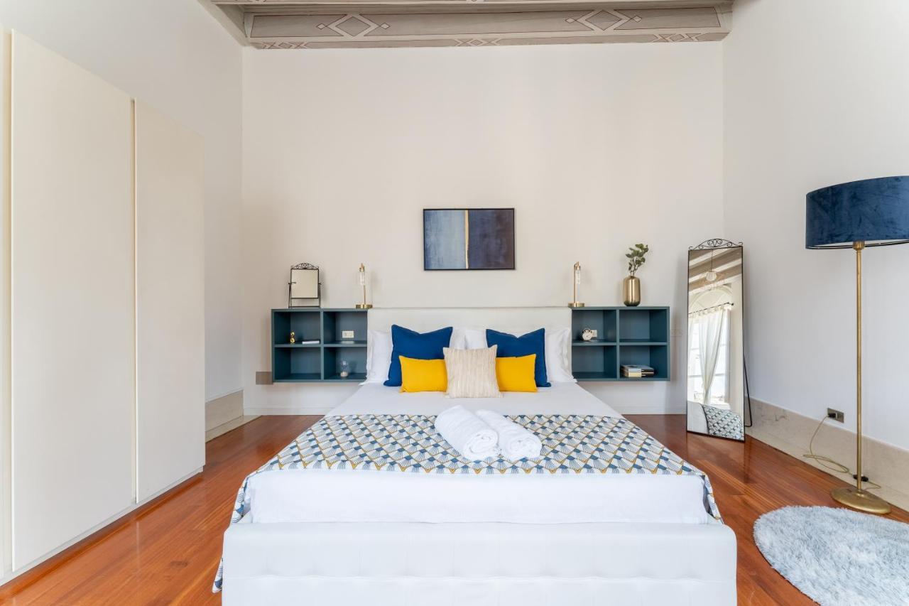 Corso Cavour Luxury Apartment Verona Bagian luar foto