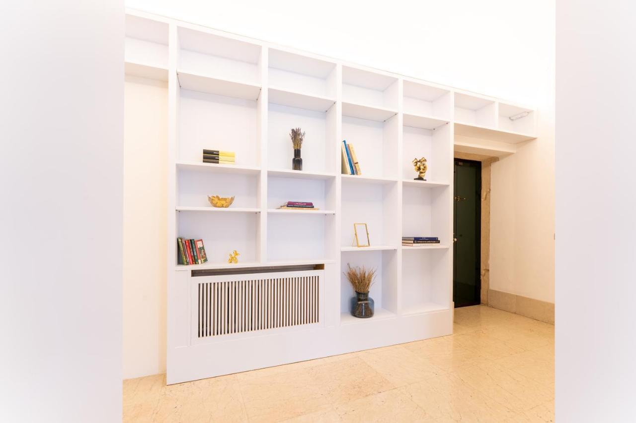 Corso Cavour Luxury Apartment Verona Bagian luar foto